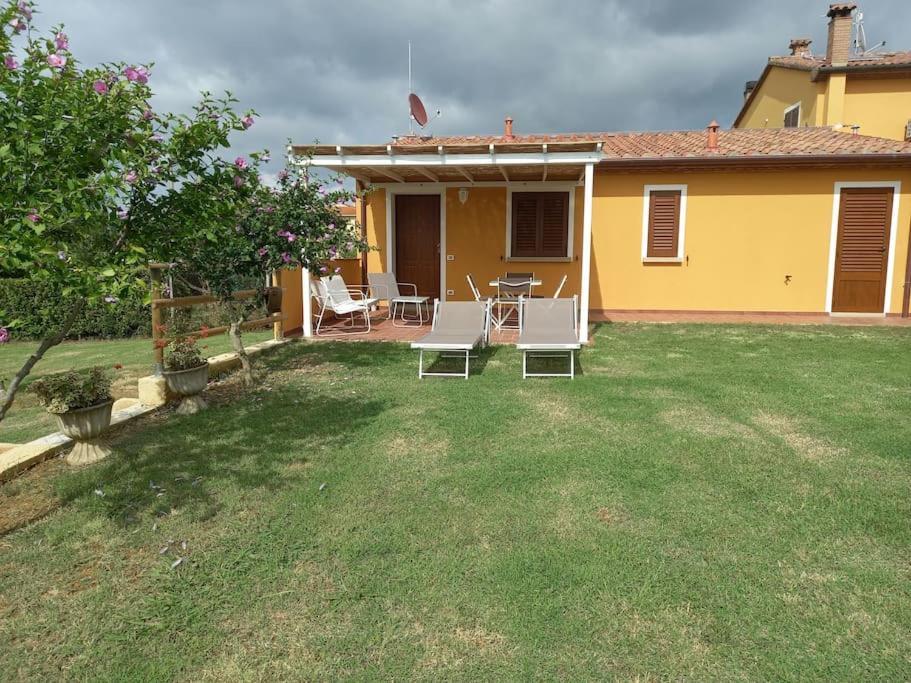 Villa La Casina Di Campagna Tra Cecina E Bibbona Exterior foto